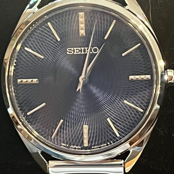 Seiko Women's Stainless Steel Watch NWT - Picture 1 of 5